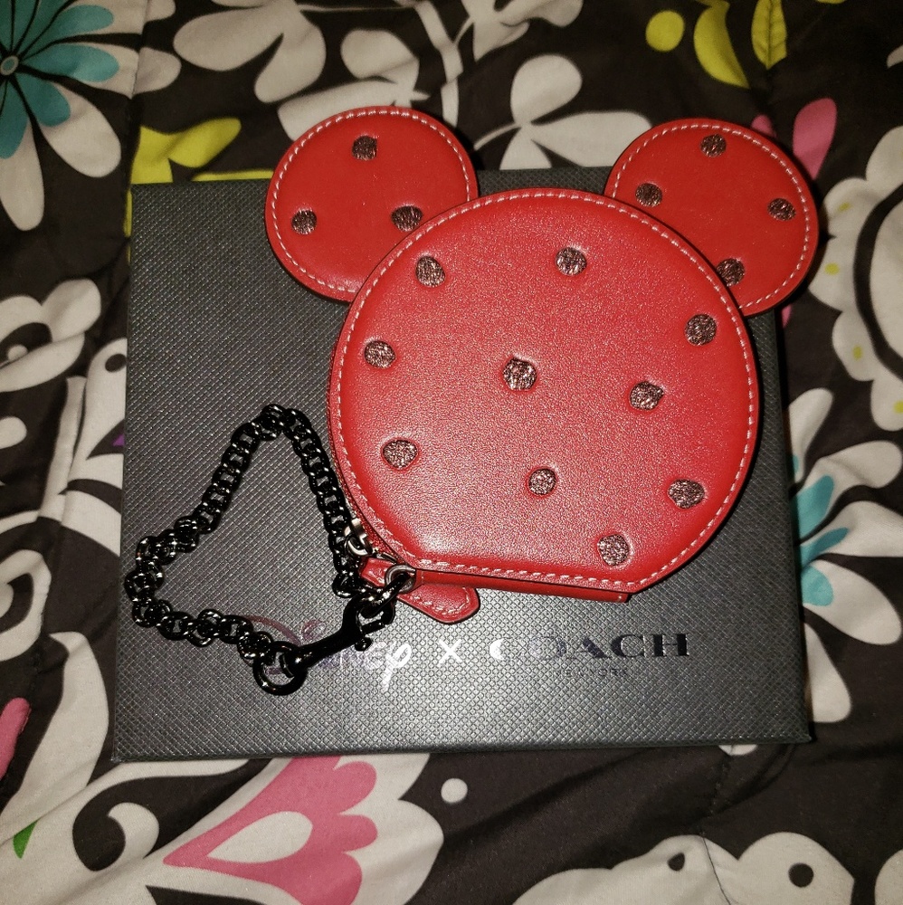 Coach coin holder NFS